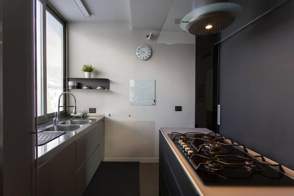 פלרמו Luxury Sciuti Apartment מראה חיצוני תמונה